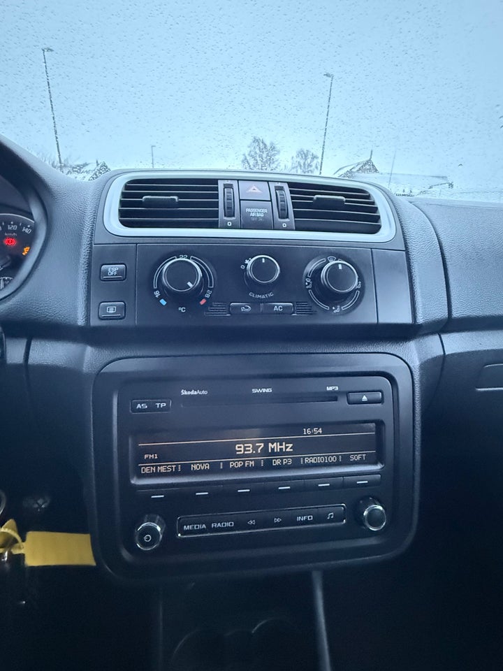 Skoda Fabia 1,2 12V Ambiente 5d