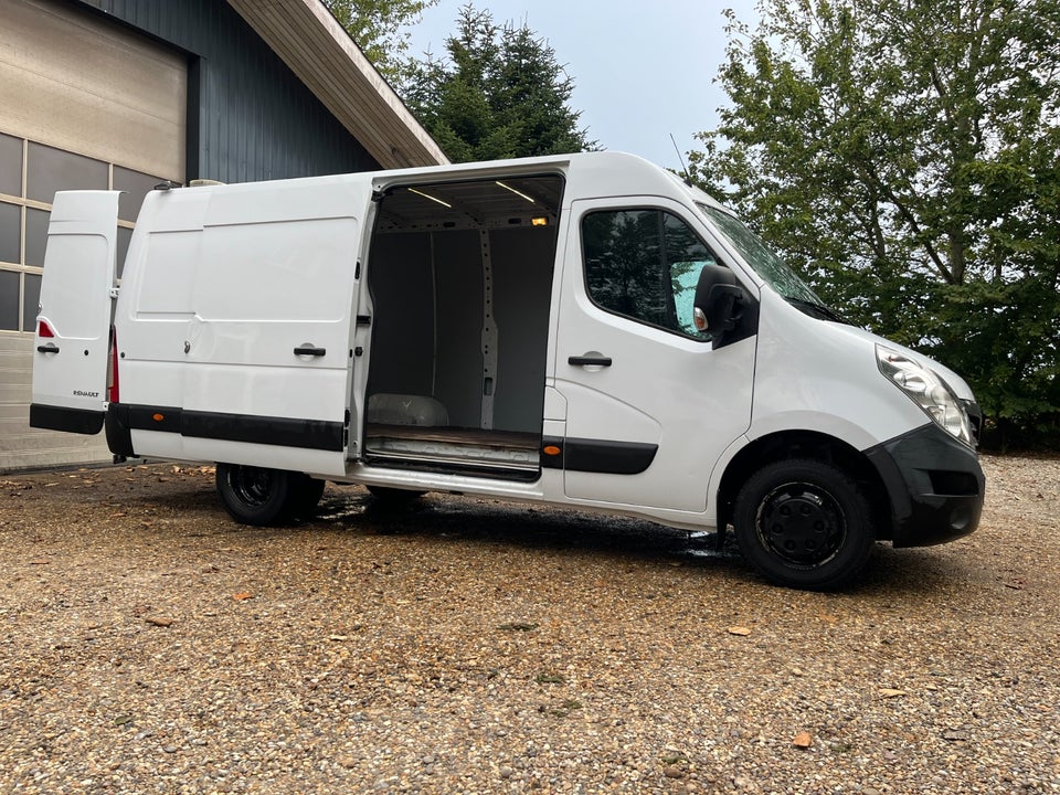 Renault Master III T35 2,3 dCi 165 L3H2 Kassevogn RWD