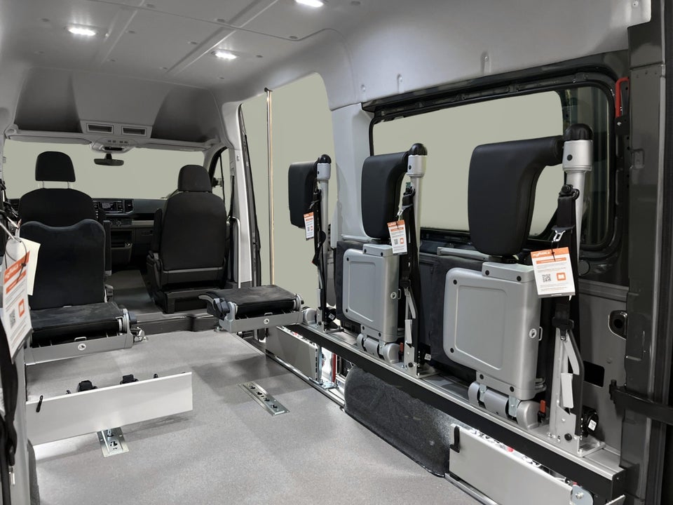 VW Crafter 35 2,0 TDi 140 L3H2 aut.