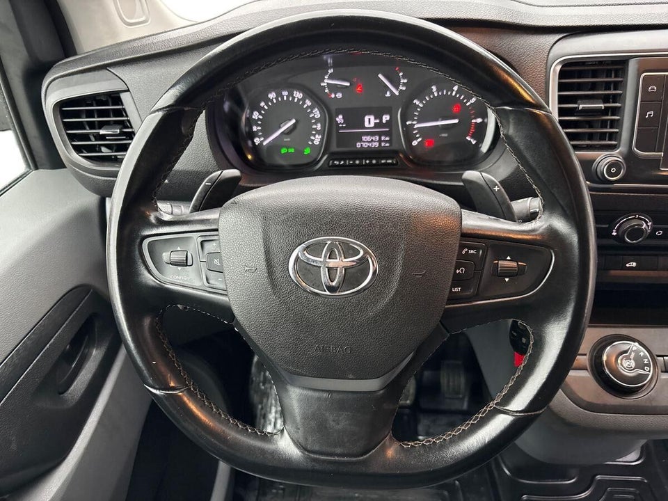 Toyota ProAce 2,0 D 122 Long Comfort Master aut. 6d