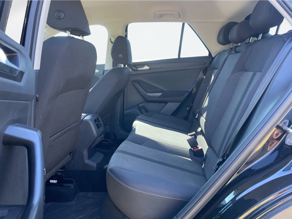 VW T-Roc 1,0 TSi 110 Life 5d