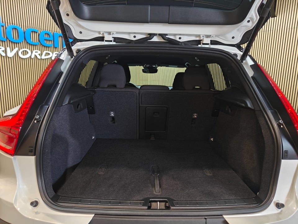 Volvo XC40 ReCharge Plus 5d