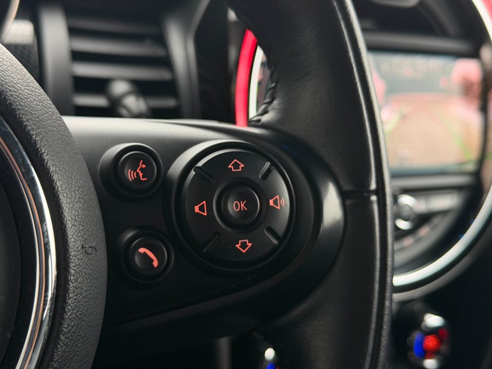 MINI Cooper SE Trim L 3d