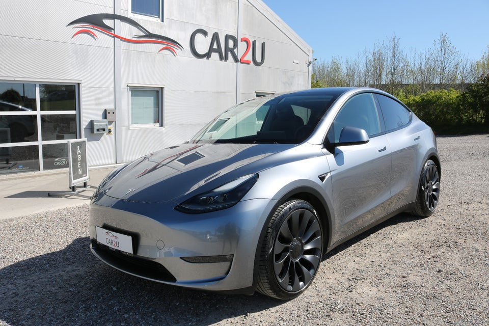 Tesla Model Y Performance AWD 5d