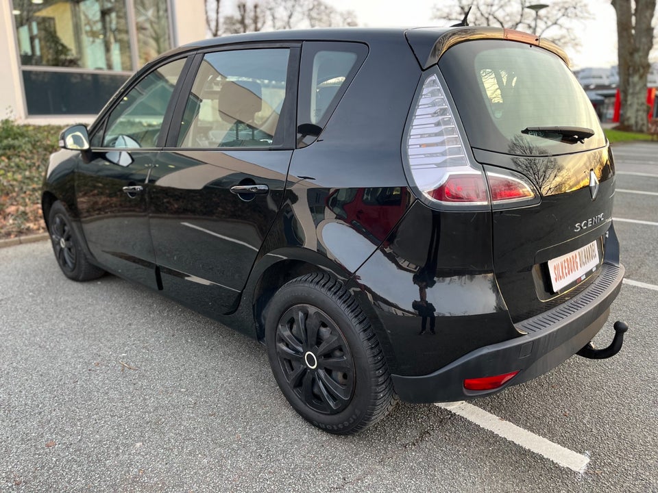 Renault Scenic III 1,5 dCi 110 Dynamique aut. 5d