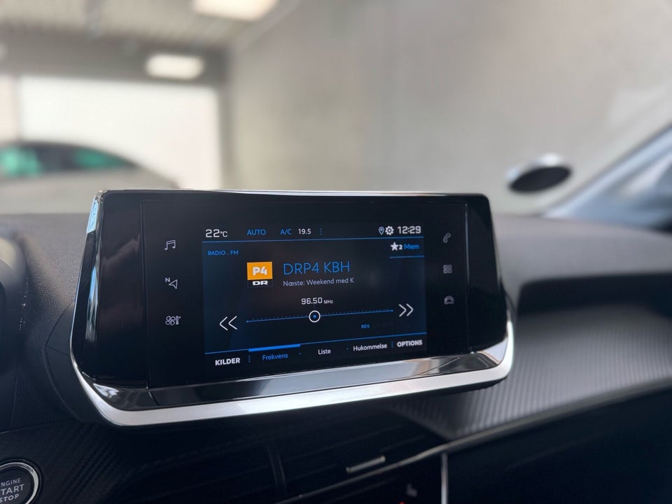 Peugeot 208 1,2 PureTech 100 Evolution 5d