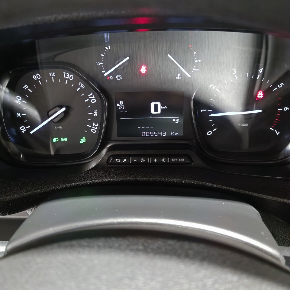 Citroën Jumpy 2,0 BlueHDi 122 L2