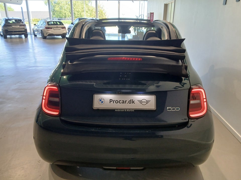 Fiat 500e 42 Lusso Cabrio 2d