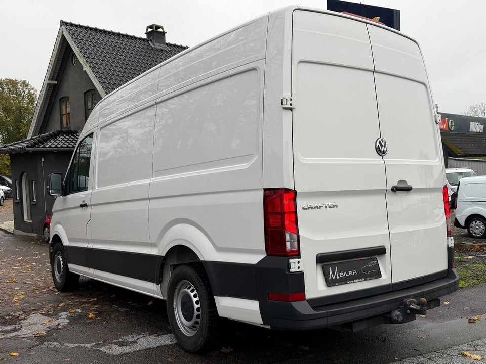 VW Crafter 35 2,0 TDi 177 Kassevogn L3H2