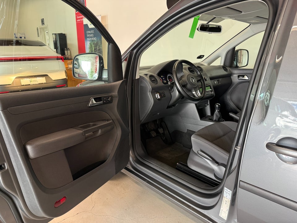 VW Caddy 1,2 TSi 105 Comfortline 4d