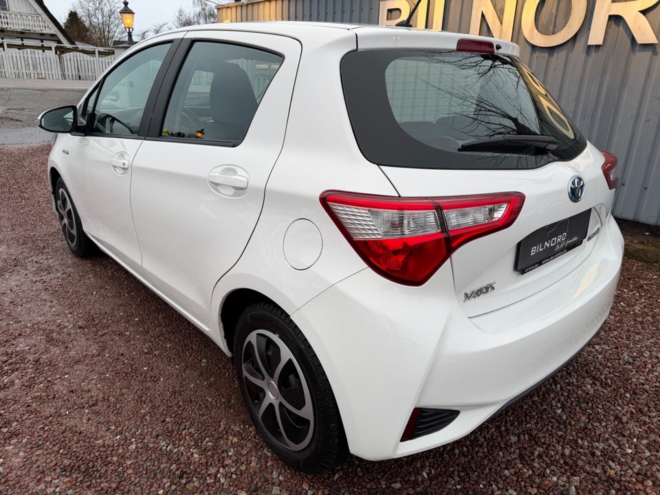 Toyota Yaris 1,5 Hybrid H2 e-CVT 5d
