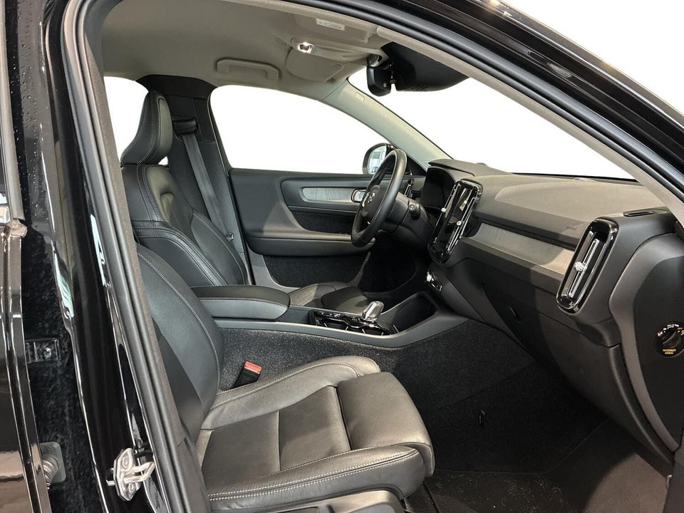 Volvo XC40 1,5 T5 ReCharge Inscription aut. 5d