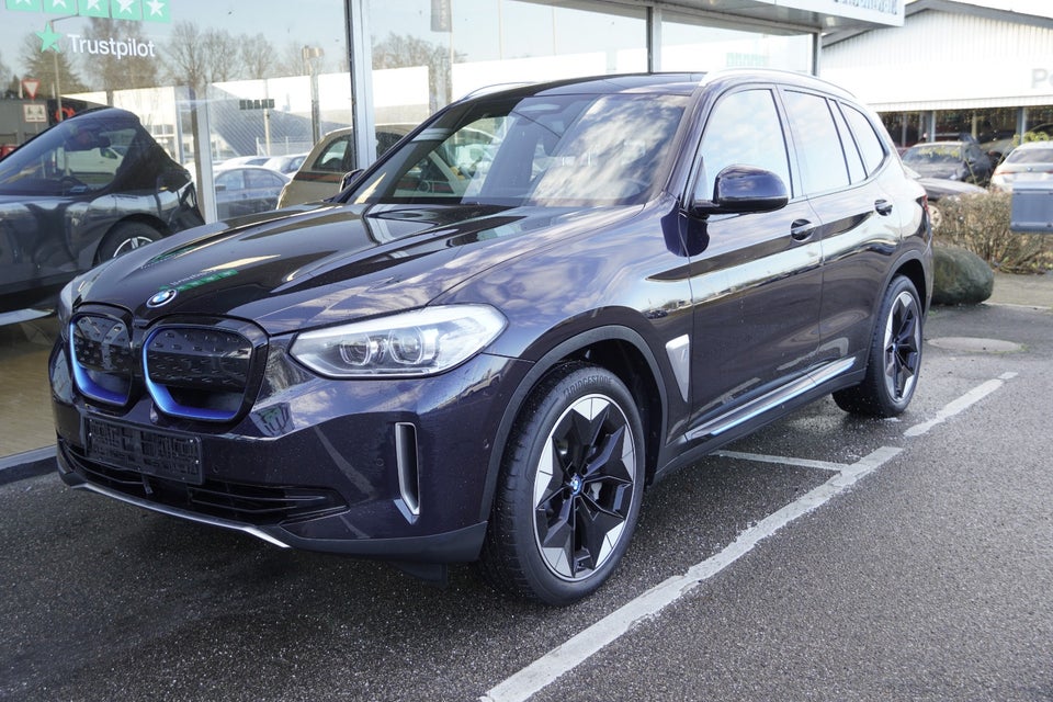 BMW iX3 Charged 5d