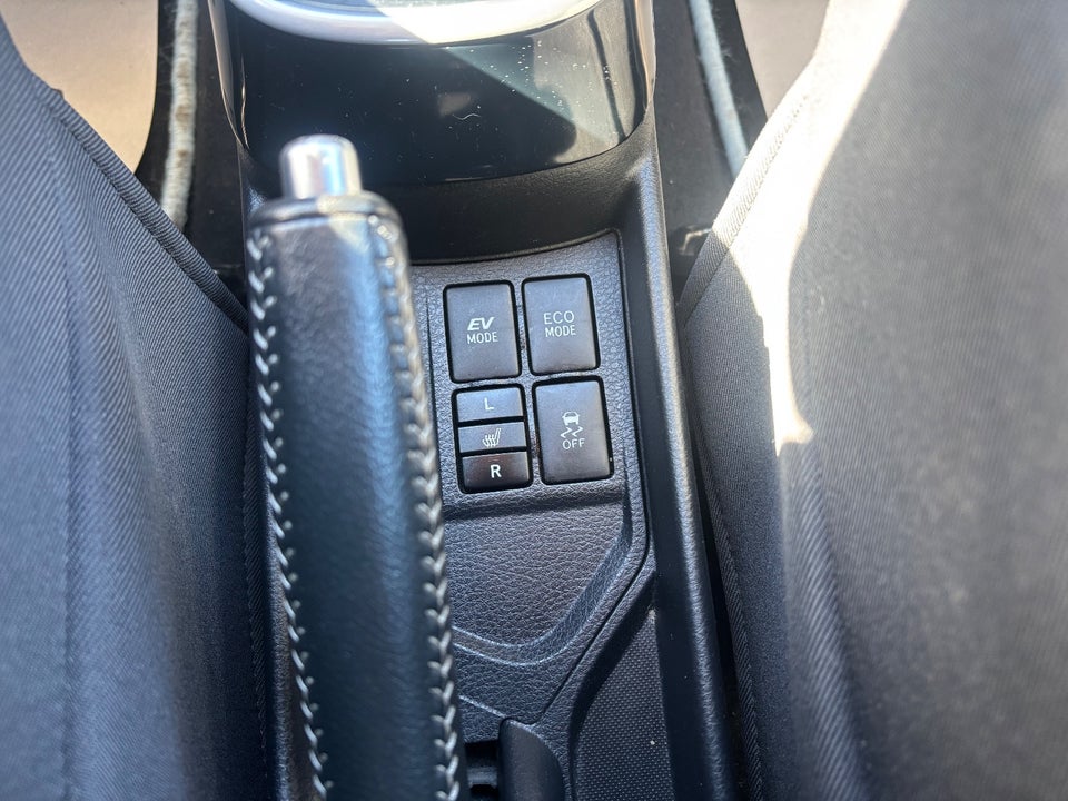 Toyota Yaris 1,5 Hybrid H2 Limited e-CVT 5d