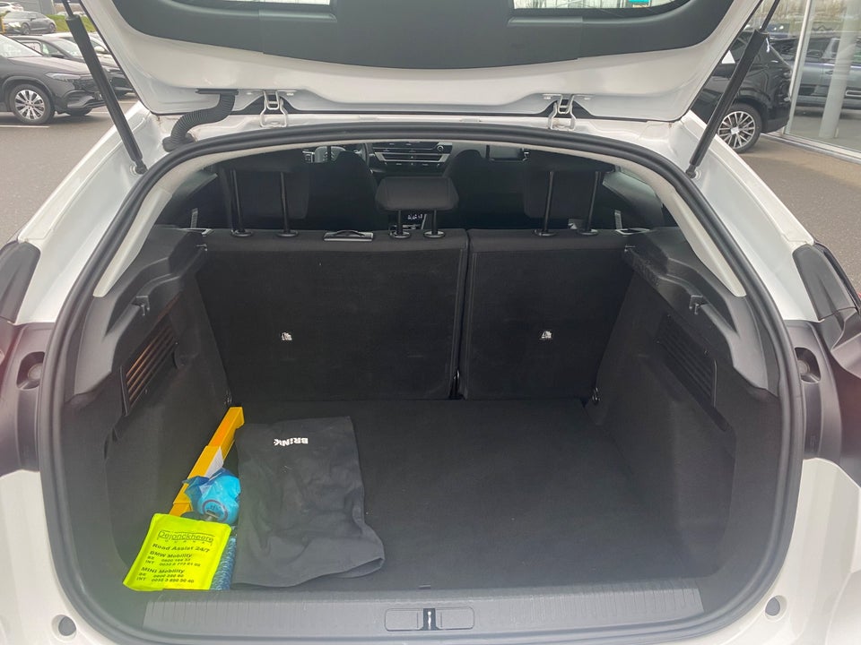 Citroën C4 1,2 PureTech 130 Iconic EAT8 5d