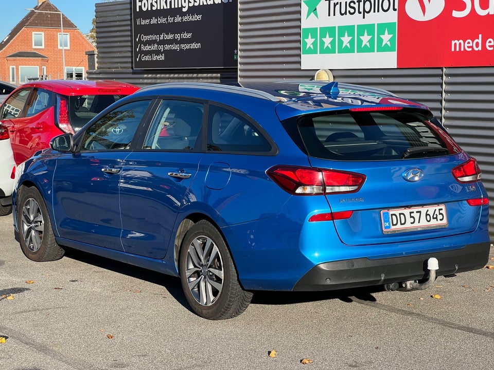 Hyundai i30 1,0 T-GDi Premium stc. 5d