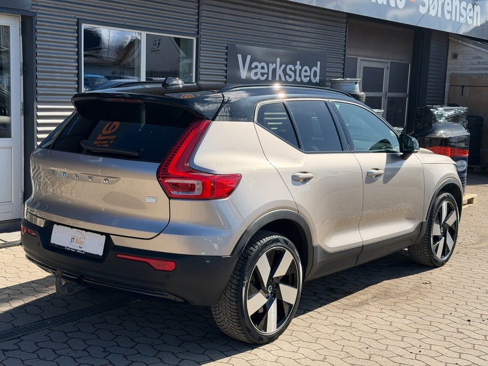 Volvo XC40 ReCharge Extended Range Plus 5d