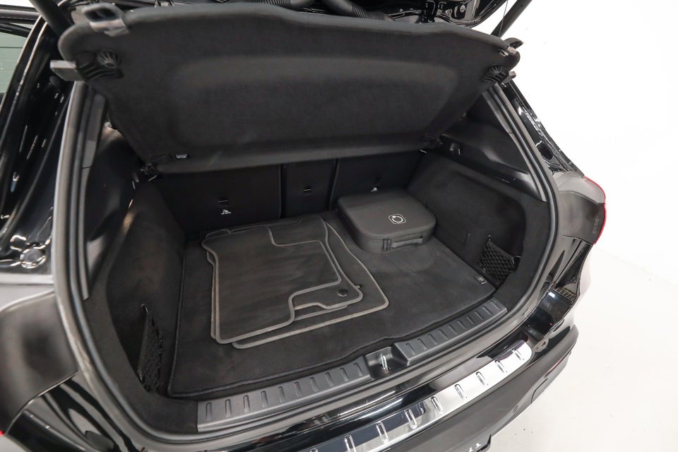 Mercedes EQA350 AMG Advance 4Matic 5d