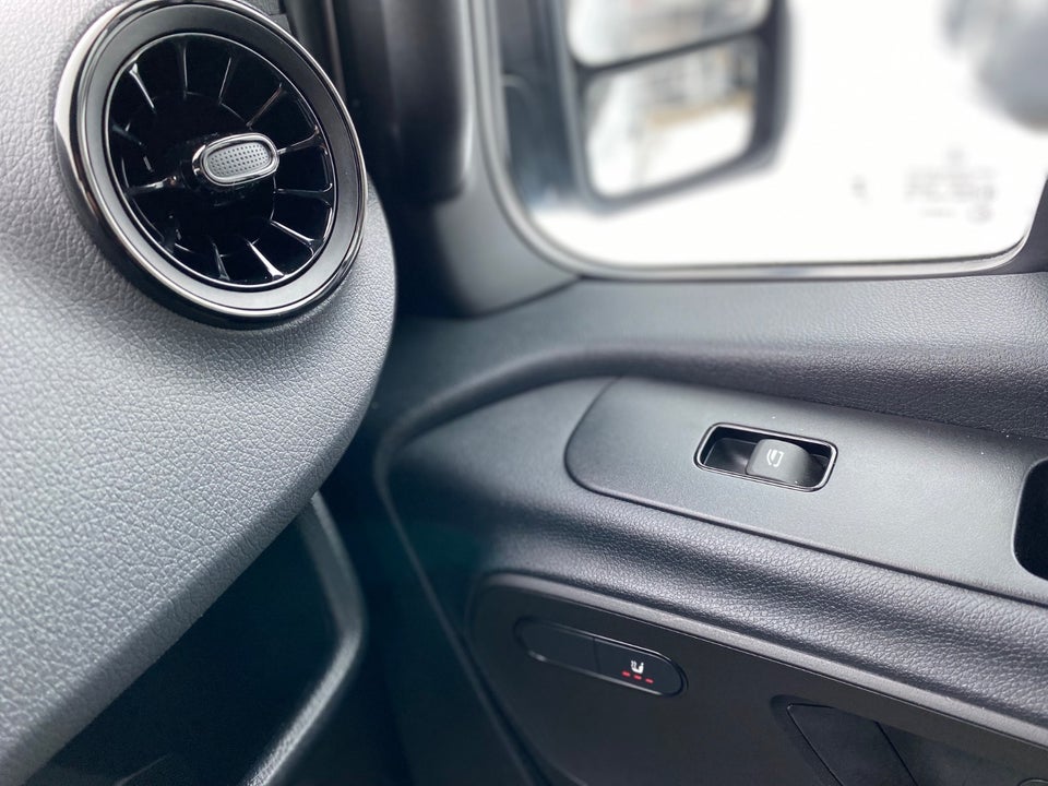 Mercedes Sprinter 317 2,0 CDi A2 Kassevogn aut. RWD