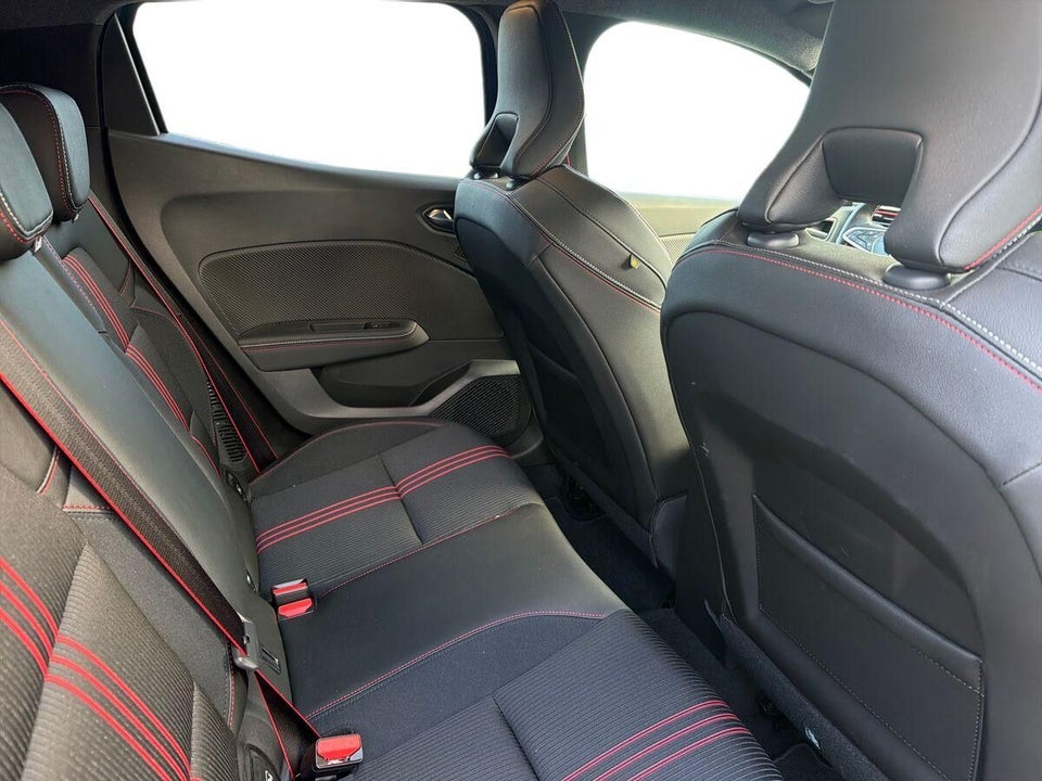 Renault Clio V 1,6 E-Tech R.S. Line 5d