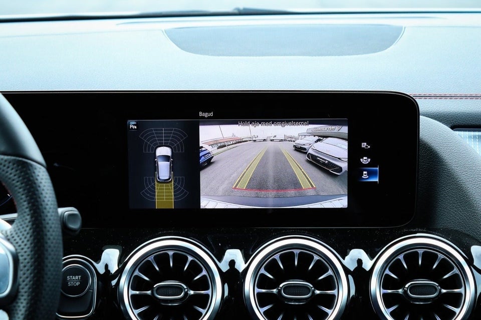 Mercedes EQA350 AMG Line 4Matic 5d