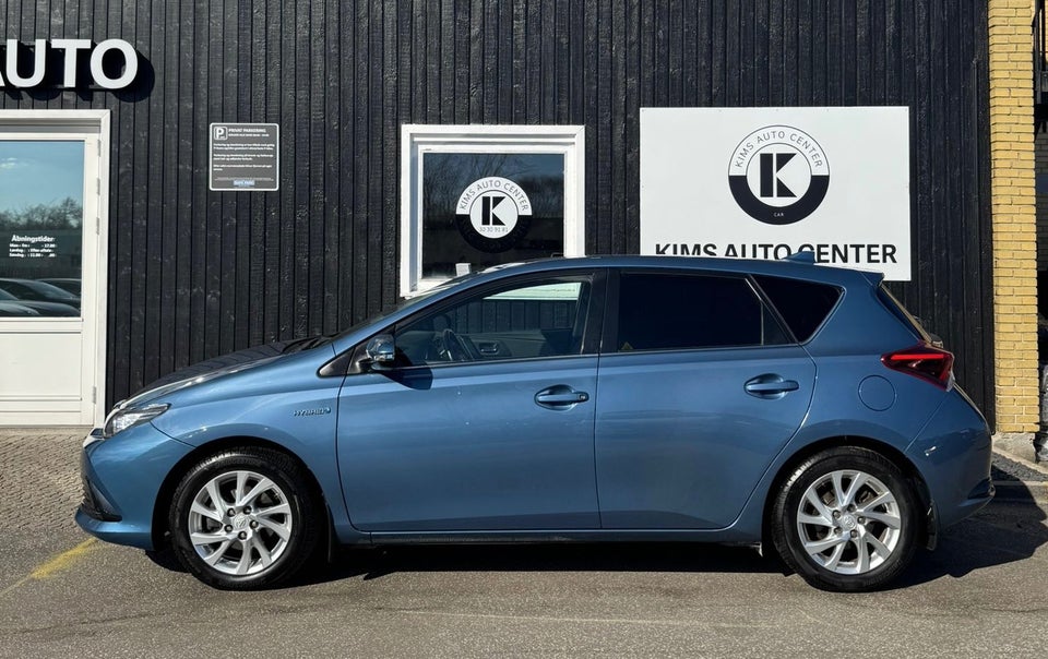 Toyota Auris 1,8 Hybrid H2 Comfort CVT 5d