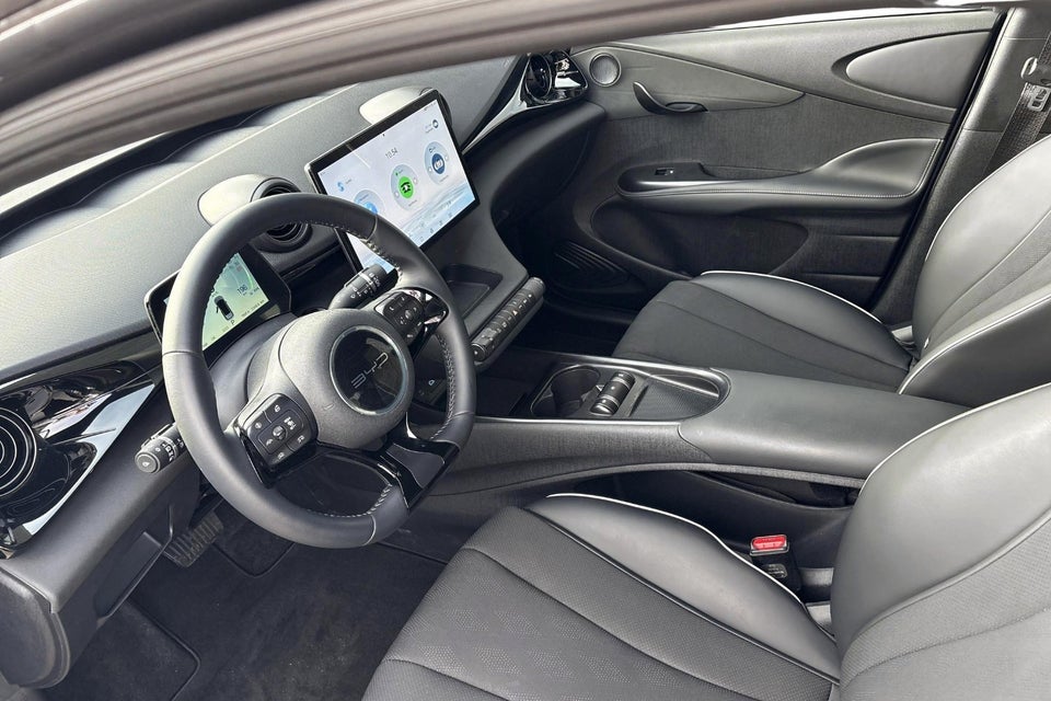 BYD Dolphin 60 Comfort 5d