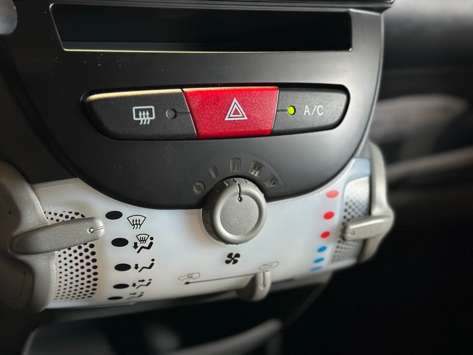 Citroën C1 1,0i Seduction 5d