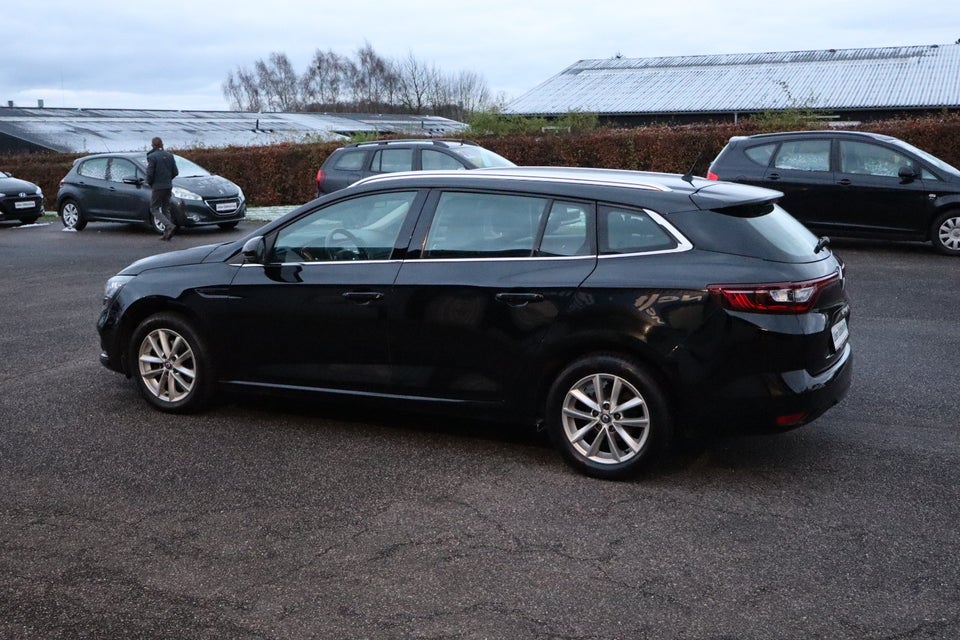 Renault Megane IV 1,5 dCi 115 Zen Sport Tourer EDC 5d
