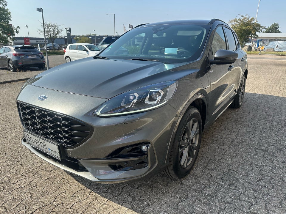 Ford Kuga 2,5 PHEV ST-Line X CVT 5d