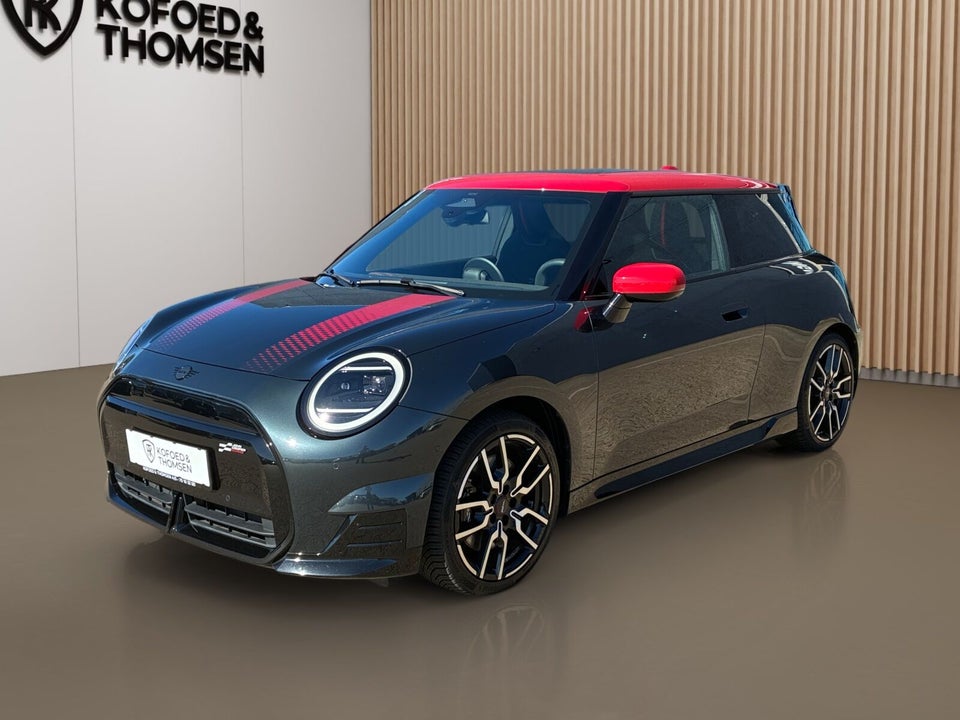 MINI Cooper SE JCW Trim M 3d
