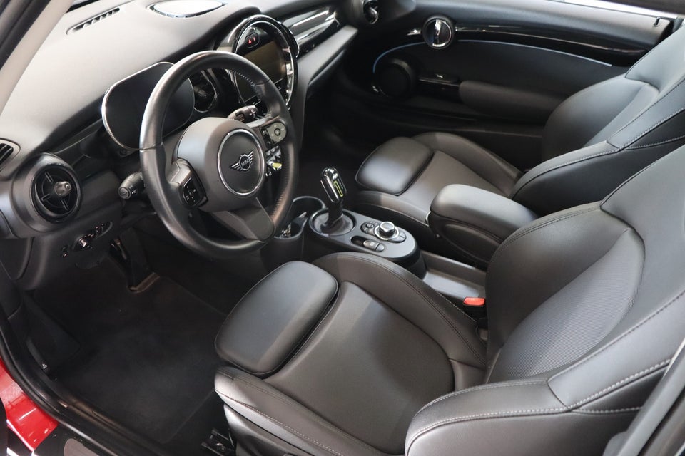 MINI Cooper SE Classic Trim 3d