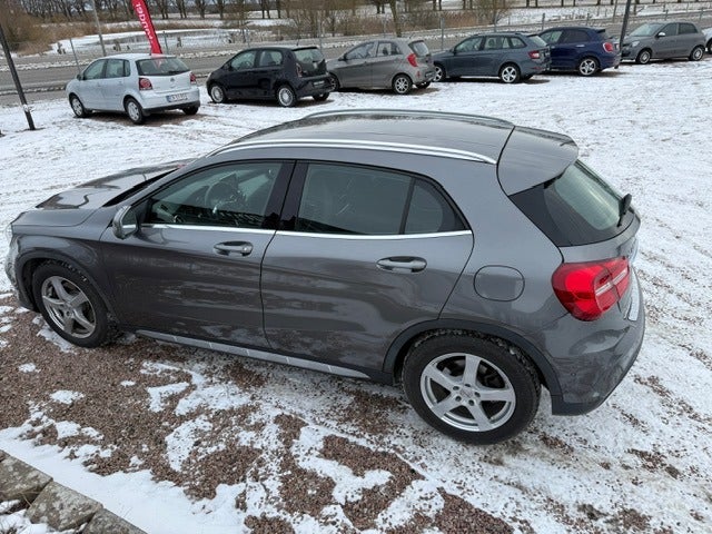 Mercedes GLA250 2,0 aut. 4Matic 5d