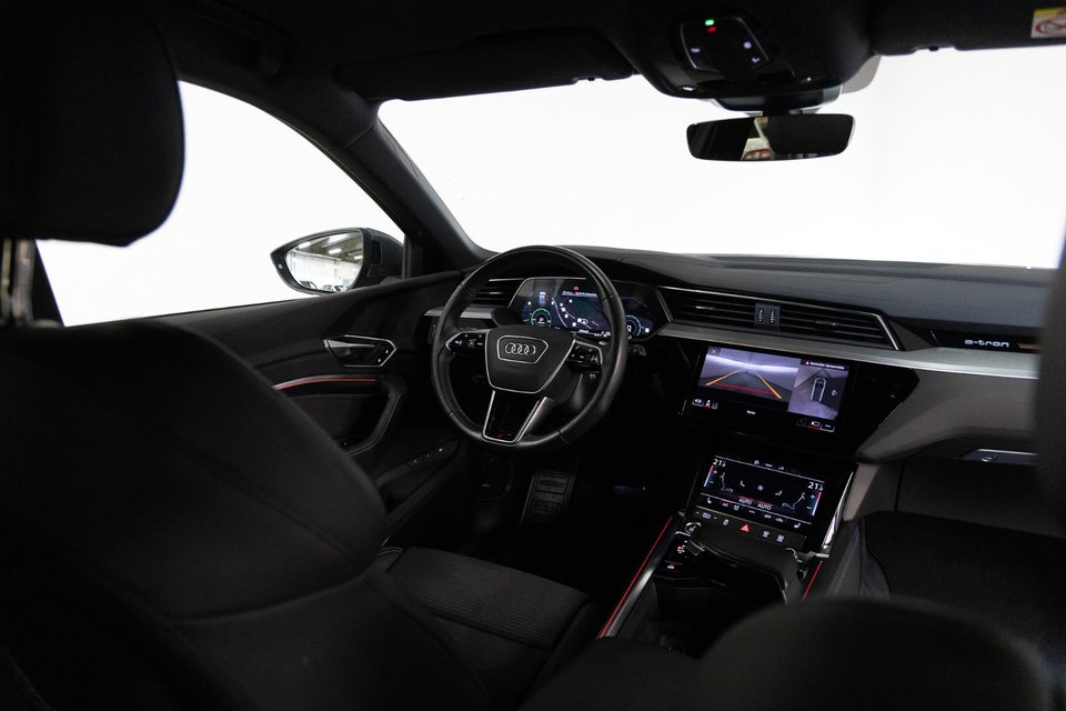 Audi e-tron 55 S-line quattro 5d