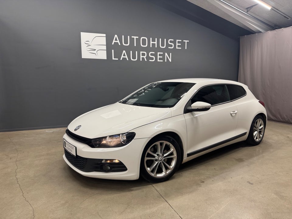 VW Scirocco 2,0 TSi 210 Sport DSG 3d