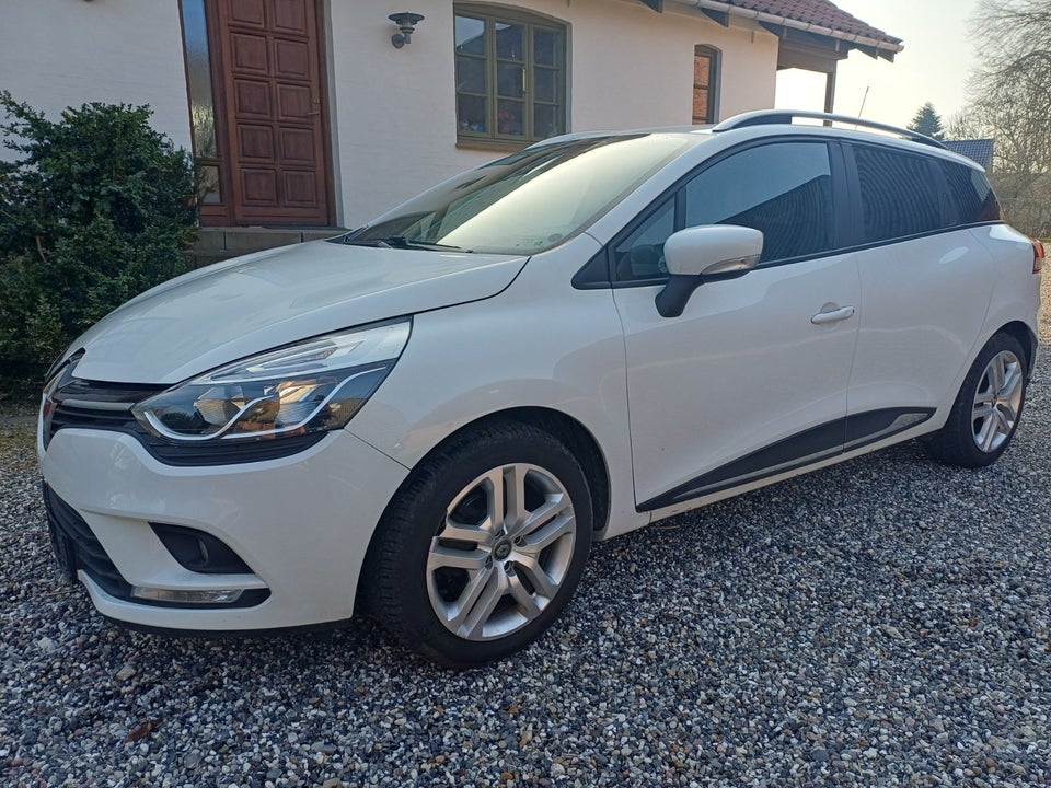 Renault Clio IV 1,5 dCi 90 Zen Sport Tourer Van 5d