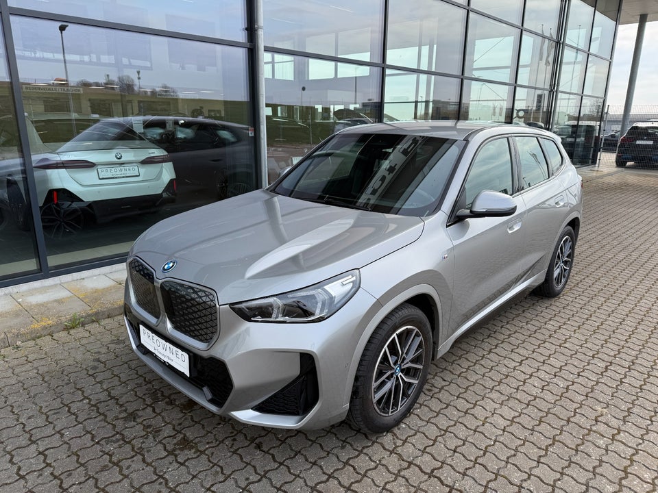 BMW iX1 eDrive20 M-Sport 5d