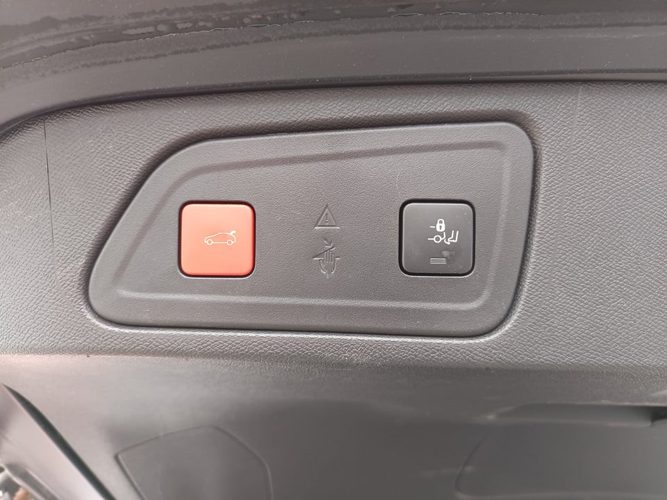 Citroën C5 Aircross 1,5 BlueHDi 130 SportLine EAT8 Van 5d