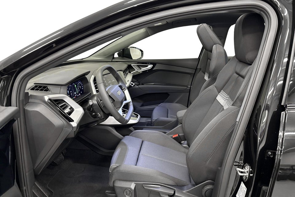 Audi Q4 e-tron 45 S-line Edition 5d