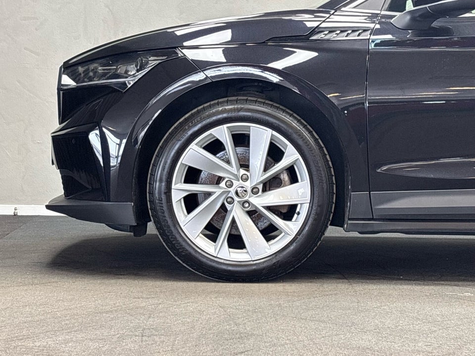 Skoda Enyaq 80 iV Loft 5d