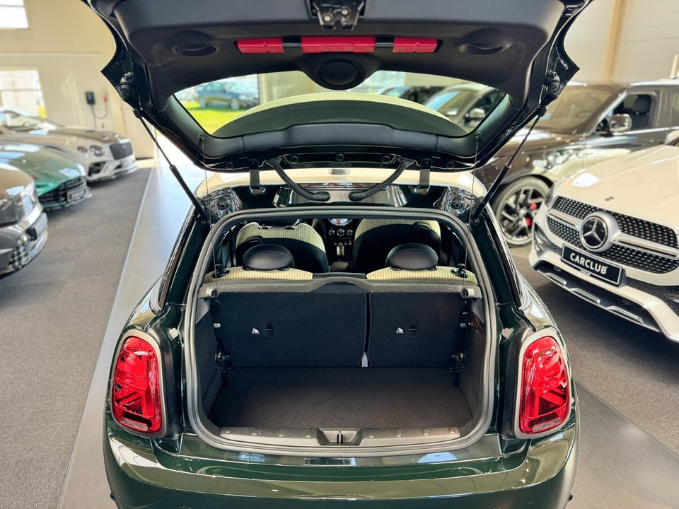 MINI Cooper SE Resolute Edition 3d