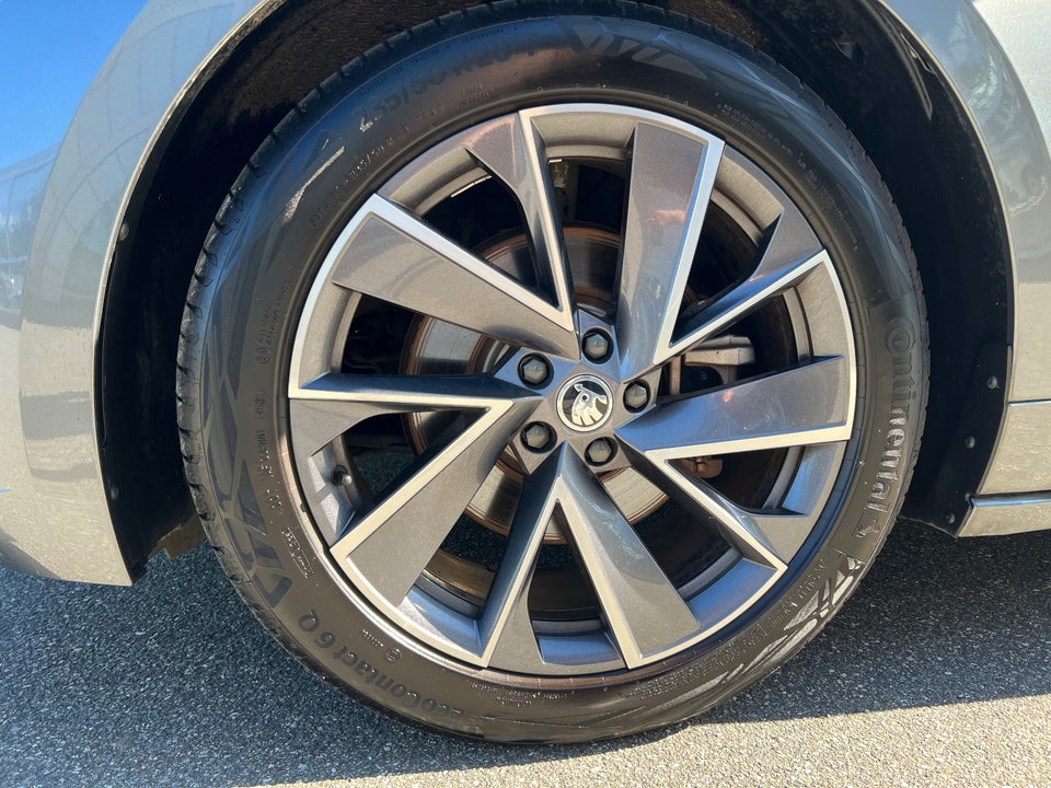 Skoda Enyaq 60 iV Sportline 5d