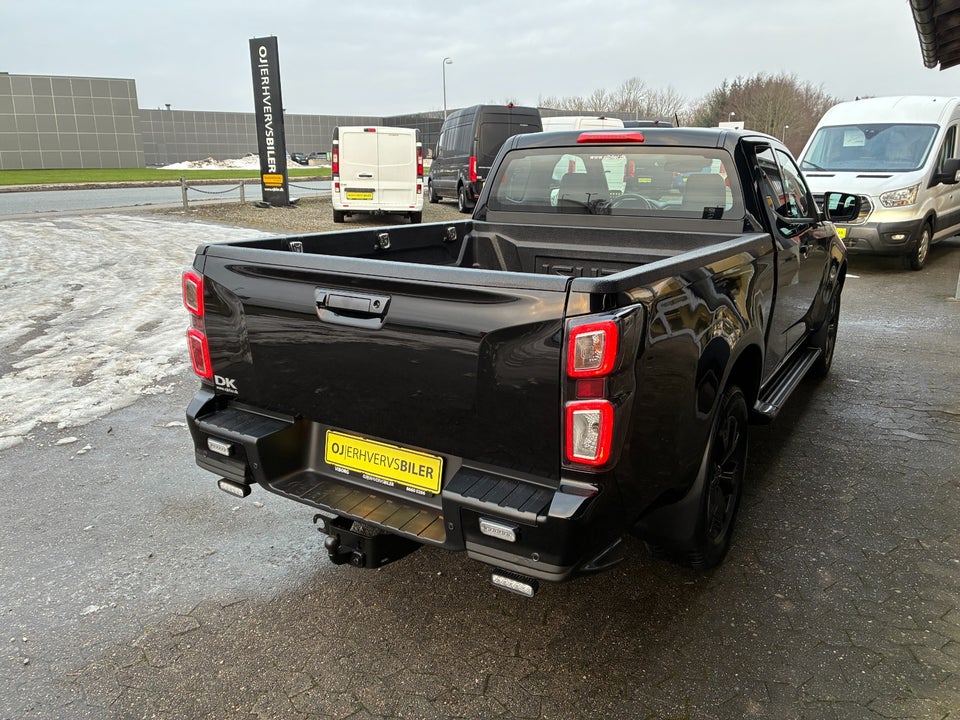 Isuzu D-Max 1,9 TD 163 Ext. Cab Exclusive aut. 4d