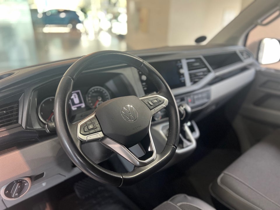 VW Transporter 2,0 TDi 150 Kassevogn DSG lang