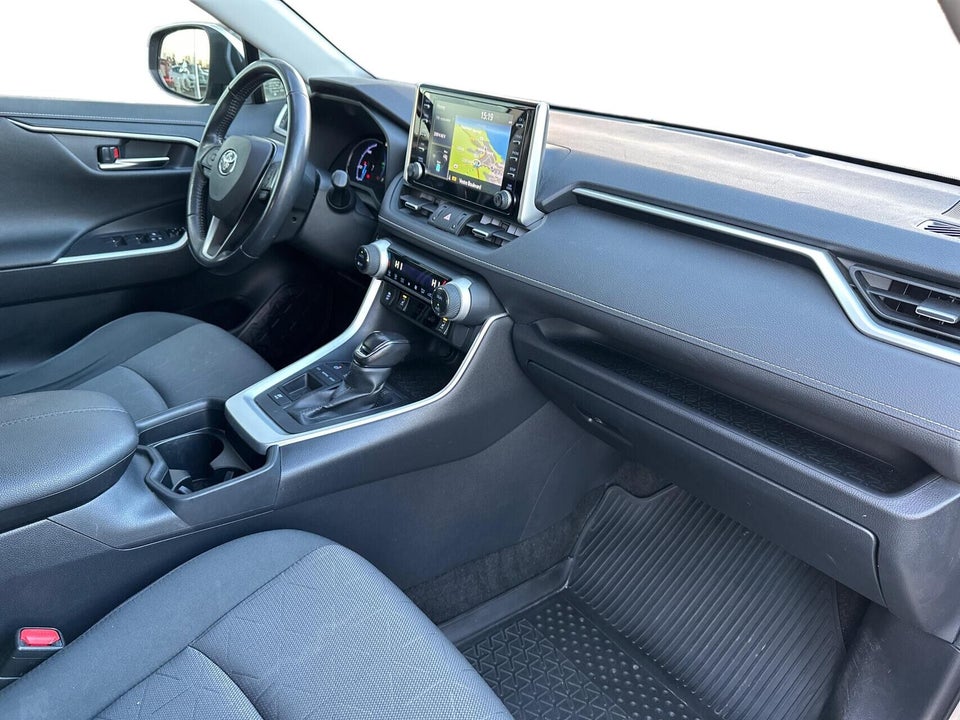 Toyota RAV4 2,5 Hybrid H3 Style MDS 5d