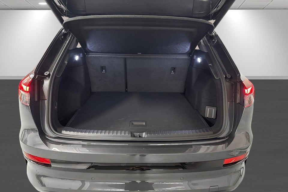 Audi Q4 e-tron performance 5d