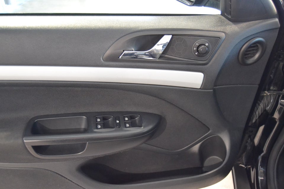 Skoda Octavia 1,8 TSi 160 Ambiente Combi 5d