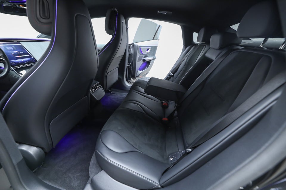 Mercedes EQE350 AMG Line 4d