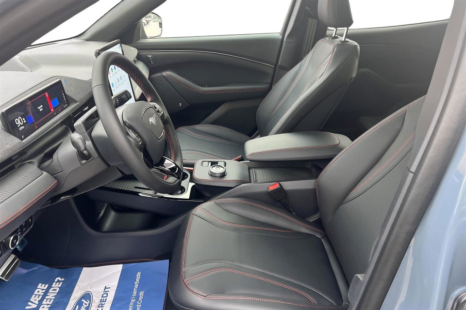Ford Mustang Mach-E 70 Premium Standard Range AWD 5d