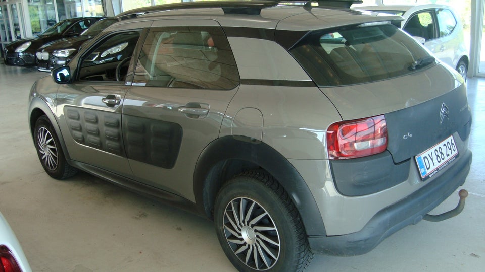 Citroën C4 Cactus 1,2 PureTech 82 Feel 5d